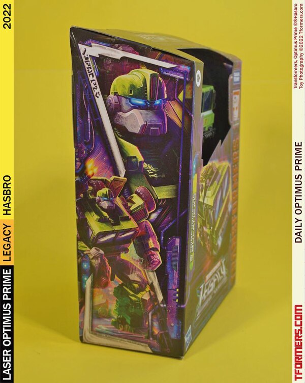 Daily Prime   Legacy G2 Laser Optimus Prime Rolls Out  (6 of 26)